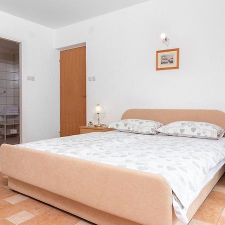 Villa Paradiso Punat Ngoại thất bức ảnh