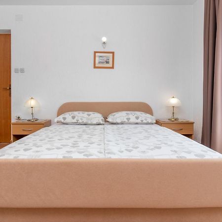 Villa Paradiso Punat Ngoại thất bức ảnh