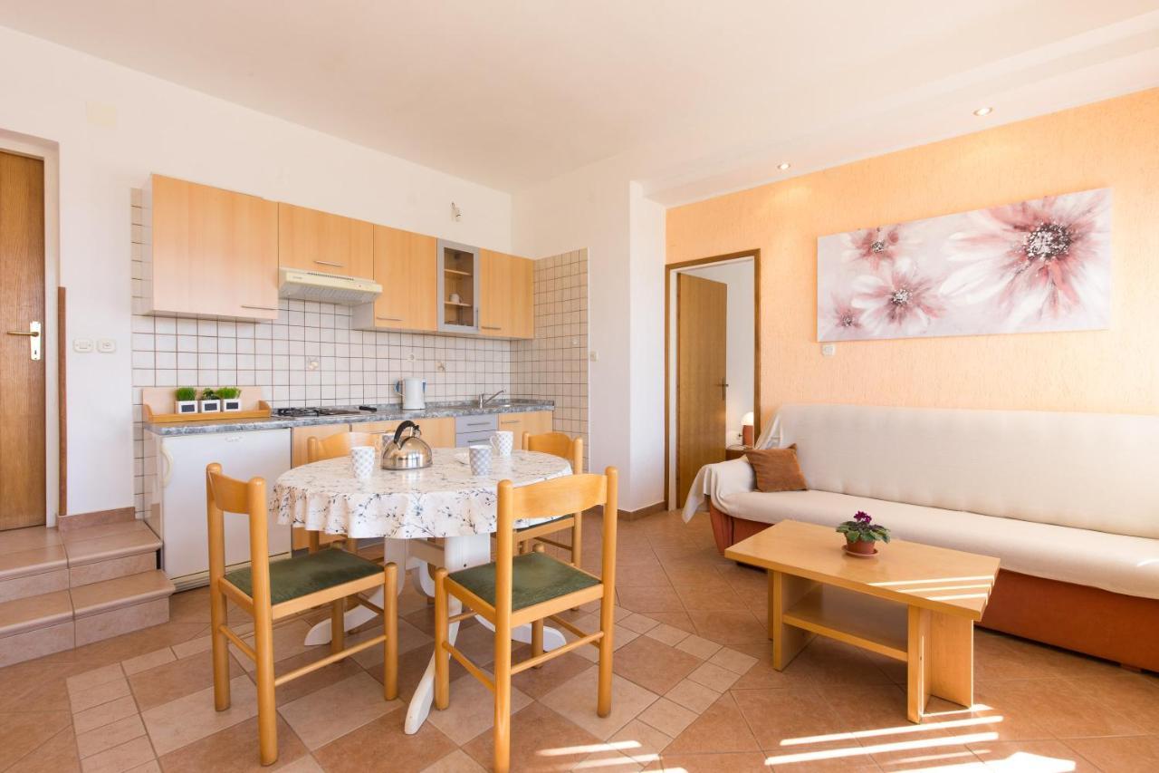 Villa Paradiso Punat Ngoại thất bức ảnh
