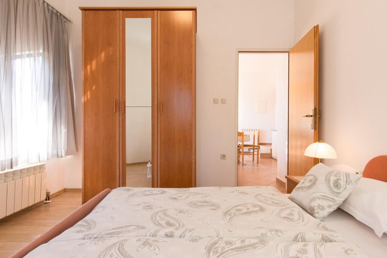 Villa Paradiso Punat Ngoại thất bức ảnh