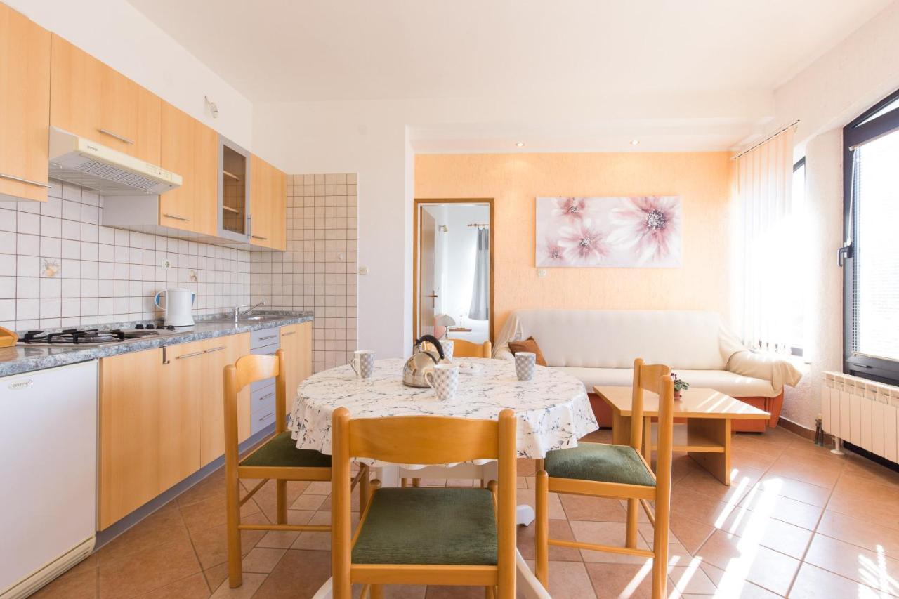 Villa Paradiso Punat Ngoại thất bức ảnh